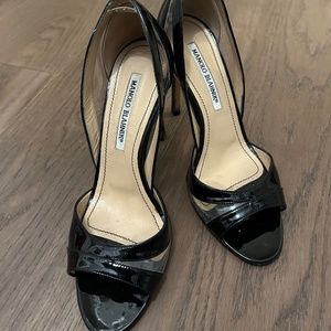 Manolo Blahnik black patent heels size 36